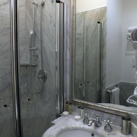 Bb Smarthotel Bailey's Hotel 4*