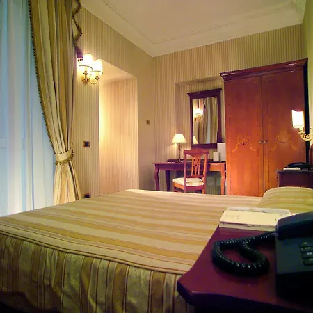 Bb Smarthotel Bailey's Hotel 4*