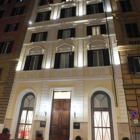 فندق Bb Smarthotel Bailey's 4*