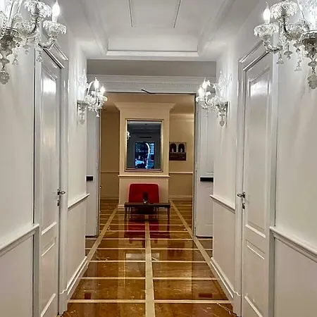 Отель Bb Smarthotel Bailey's 4*