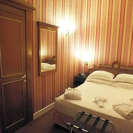 Отель Bb Smarthotel Bailey's