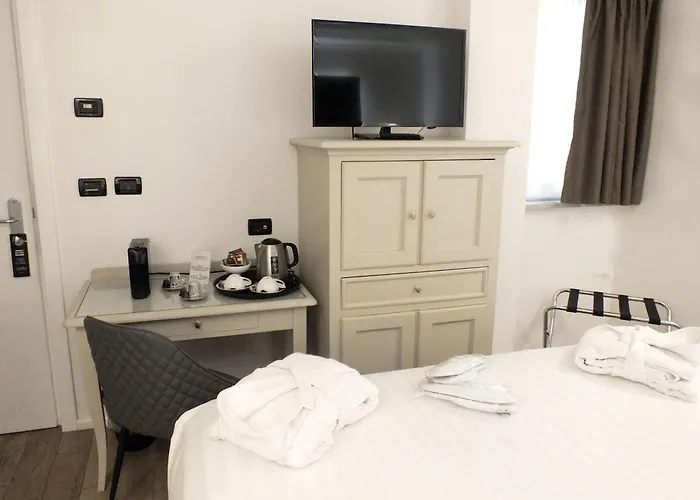 Bb Smarthotel Bailey's Отель Рим